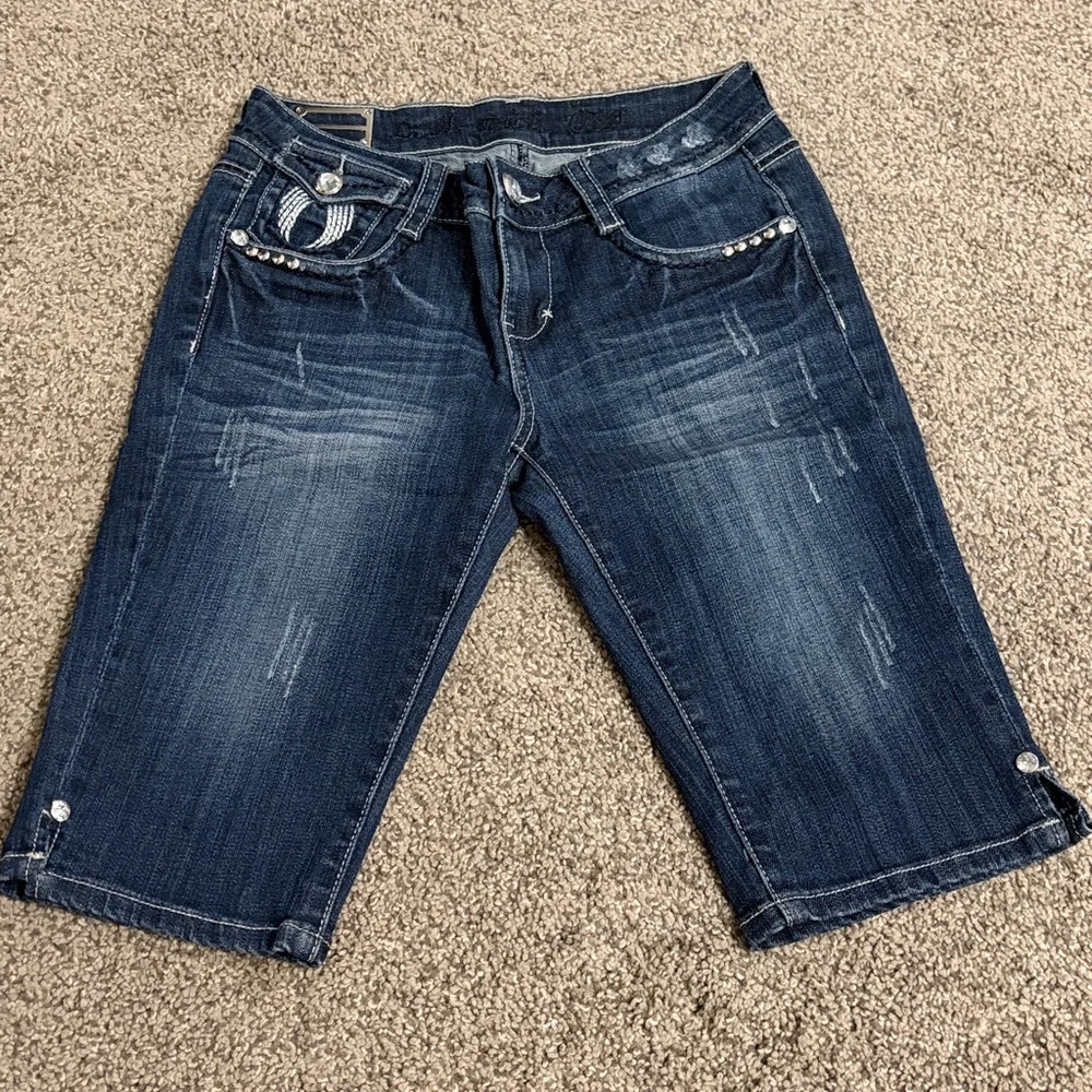 LA Idol size 5 bramuda shorts - Picture 6 of 12